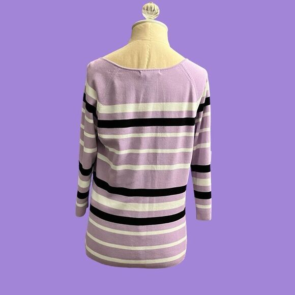 Petite Sophisticate Lightweight Knit Sweater / SZ: M / EUC - Picture 3 of 6